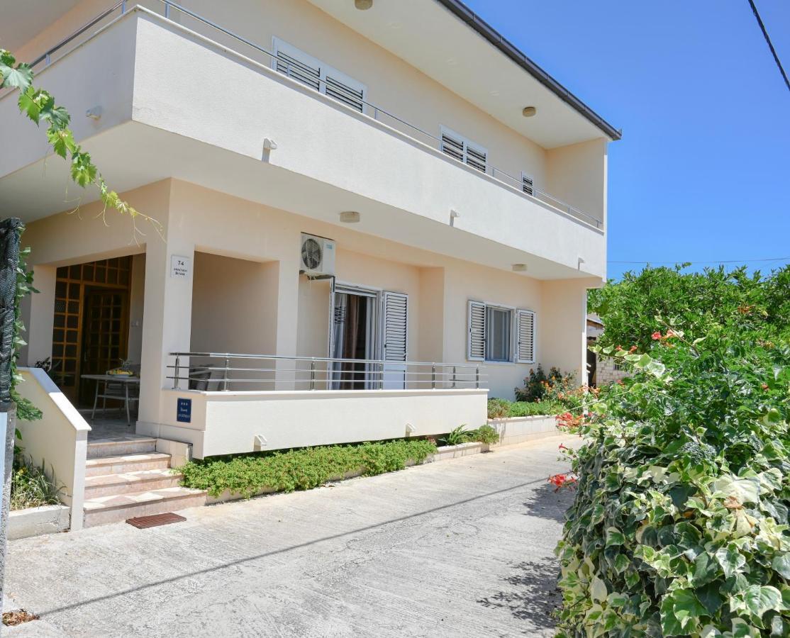 Apartment Damir Trogir Exterior foto